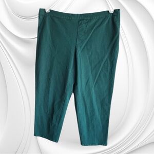 Isaac Mizrahi Live! 24/7 Stretch Ankle Pant. Green. Plus Size 16P. EUC